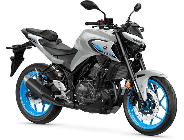 Foto 2 Yamaha MT-03
